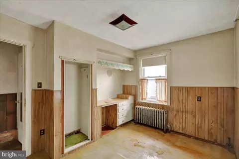 Bedroom - 913 Gregg Ave, Reading, PA 19607 photo 1 of 3