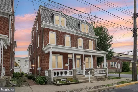 144 S Franklin St, Boyertown, PA 19512