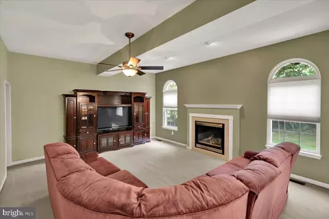 203 Barrington Dr, Reading, PA 19607 photo 14