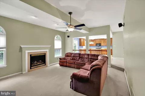 203 Barrington Dr, Reading, PA 19607 photo 13