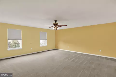 203 Barrington Dr, Reading, PA 19607 photo 22