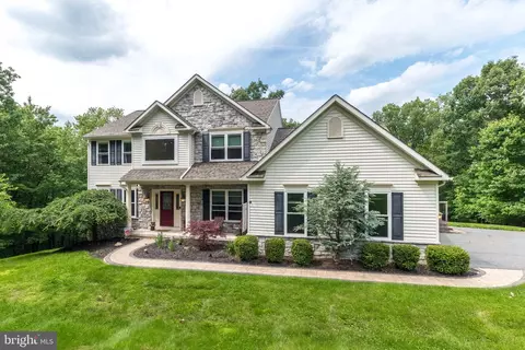 226 Overlook Rd, Morgantown, PA 19543