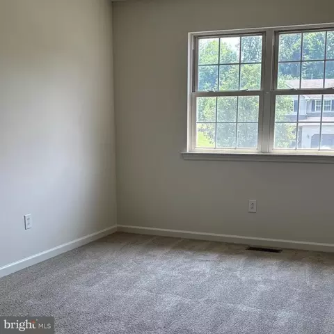 Bedroom - 348 Sioux Ct, Sinking Spring, PA 19608 photo 1 of 4