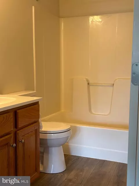 Bath - 348 Sioux Ct, Sinking Spring, PA 19608 photo 1 of 3