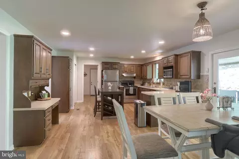46 Gelsinger Rd, Reading, PA 19608 photo 16