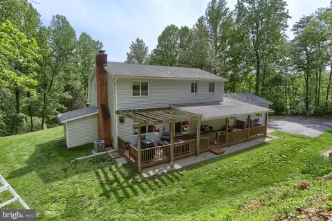 46 Gelsinger Rd, Reading, PA 19608 photo 5