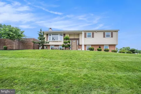 600 E 4th St, Birdsboro, PA 19508