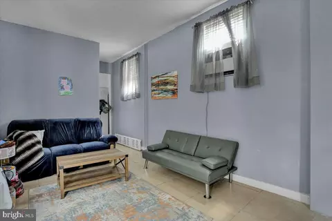 526 Windsor St, Reading, PA 19601 photo 25