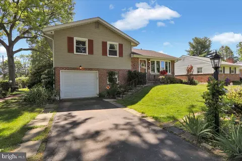 Exterior - 3012 Octagon Ave, Reading, PA 19608 photo 2 of 11
