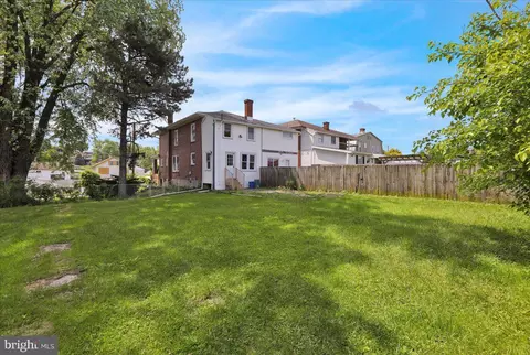 Exterior - 937 Fern Ave, Reading, PA 19607 photo 5 of 5