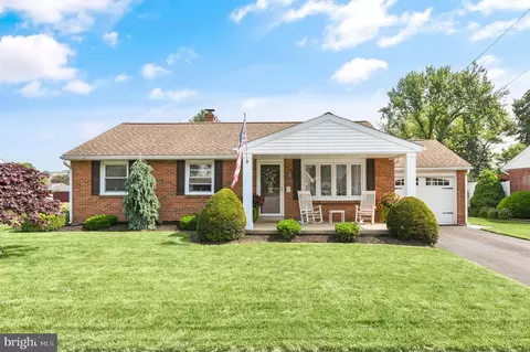 331 Fry Ave, Robesonia, PA 19551