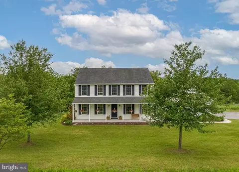 38 Seiger Ln, Shoemakersville, PA 19555