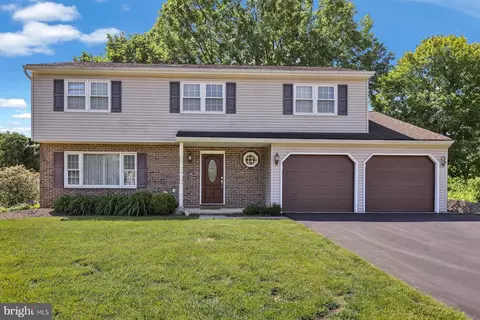 2110 Buckman Ave, Reading, PA 19610
