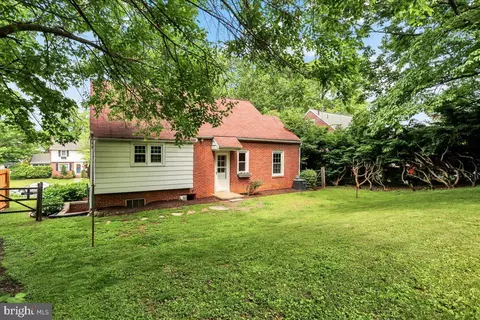 702 State St, Reading, PA 19607 photo 32