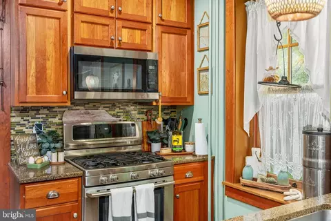 Kitchen - 17 Water St, Oley, PA 19547 photo 2 of 5