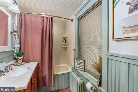 Bath - 17 Water St, Oley, PA 19547 photo 1 of 1