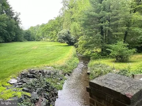 Other - 214 Meadow Glen Ln, Reading, PA 19607 photo 3 of 7