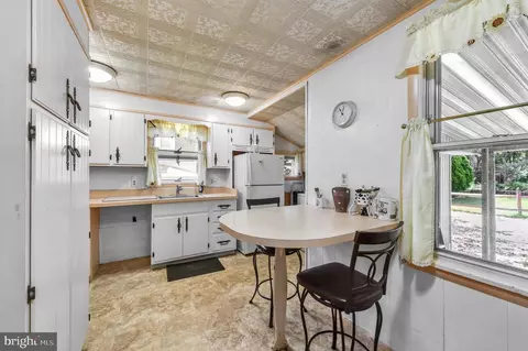 2942 Oley Turnpike Rd, Reading, PA 19606 photo 10