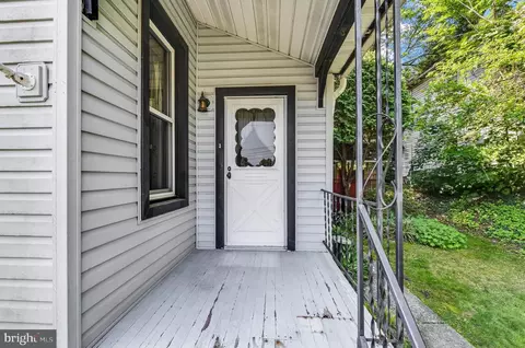 2942 Oley Turnpike Rd, Reading, PA 19606 photo 2