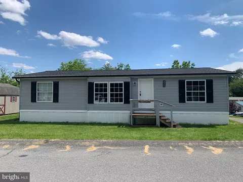 223 Merry St, Hamburg, PA 19526