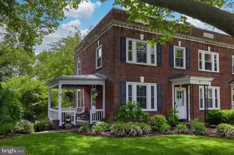 415 Sunset Rd, Reading, PA 19611