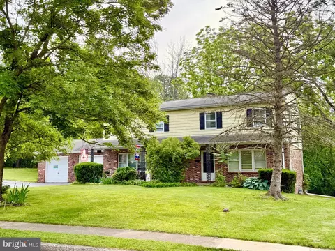 325 S And 327 S Griffith Dr, Douglassville, PA 19518