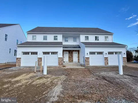 125 Stauffer Rd, Bechtelsville, PA 19505