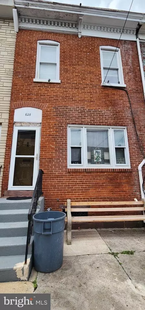 628 Pine St, Reading, PA 19602 photo 1