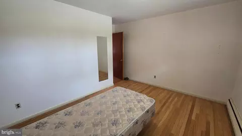 419 Holland, Reading, PA 19607 photo 12