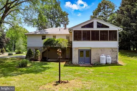 Exterior - 2464 Old Route 100, Barto, PA 19504 photo 10 of 13