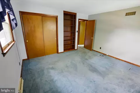 Bedroom - 2464 Old Route 100, Barto, PA 19504 photo 2 of 3