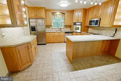 Kitchen - 2464 Old Route 100, Barto, PA 19504 photo 1 of 5