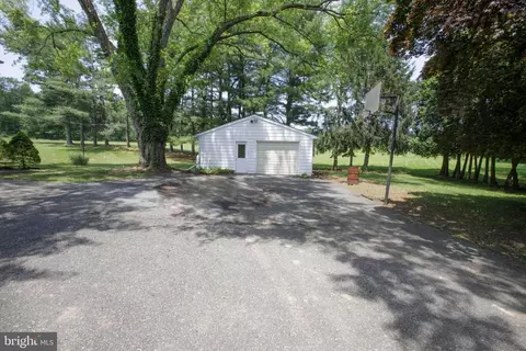 Exterior - 2464 Old Route 100, Barto, PA 19504 photo 8 of 13