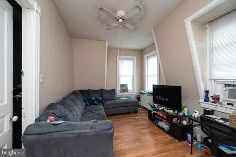 Living - 146 Oley St, Reading, PA 19601 photo 1 of 2