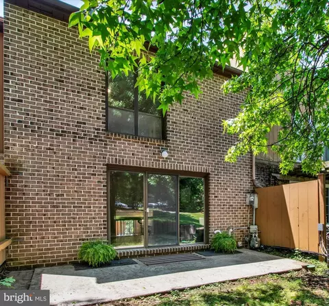 Exterior - 33 Pinehurst Ct, Reading, PA 19607 photo 4 of 4