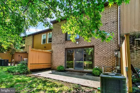 Exterior - 33 Pinehurst Ct, Reading, PA 19607 photo 3 of 4