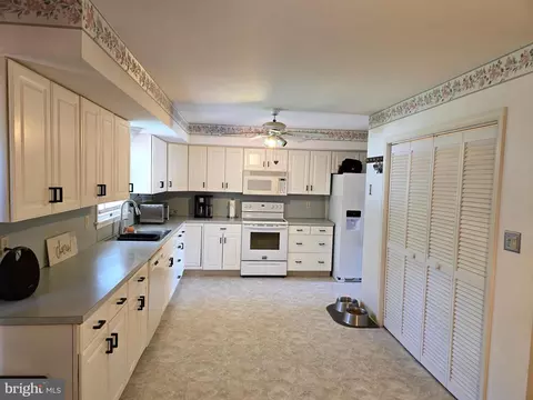 Kitchen - 100 Constitution Ave, Reading, PA 19606 photo 1 of 1