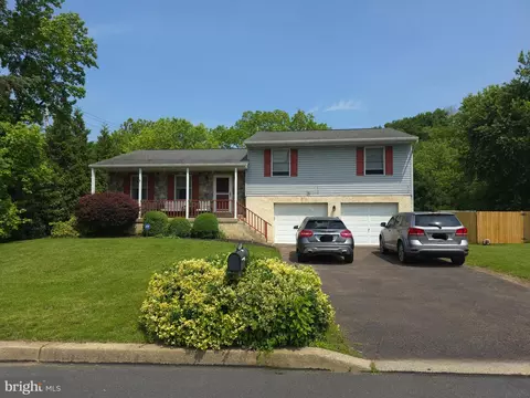 Exterior - 100 Constitution Ave, Reading, PA 19606 photo 3 of 8