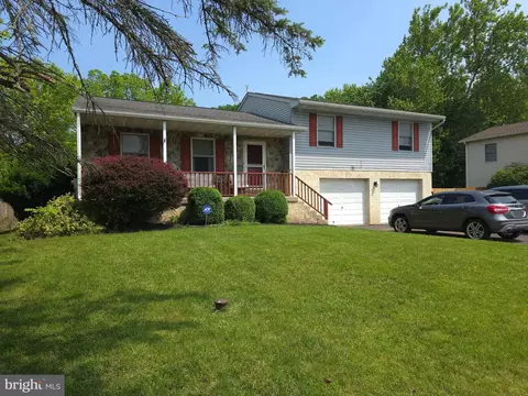 Exterior - 100 Constitution Ave, Reading, PA 19606 photo 2 of 8
