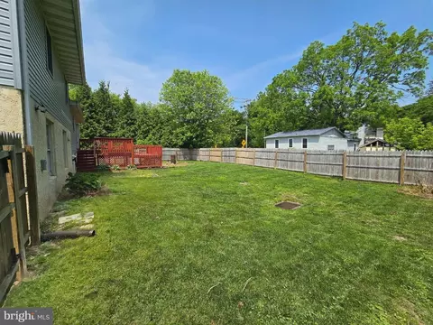 Exterior - 100 Constitution Ave, Reading, PA 19606 photo 4 of 8