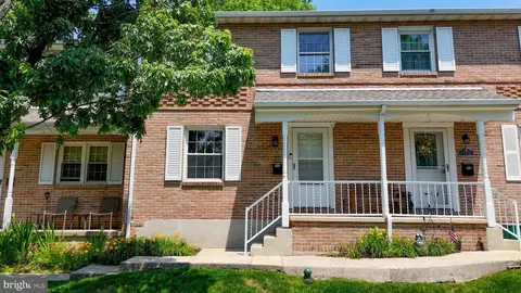 119 Village Dr, Boyertown, PA 19512