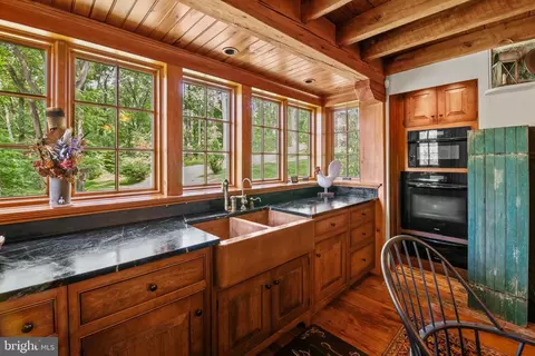 Kitchen - 139 Mine Rd, Oley, PA 19547 photo 2 of 4