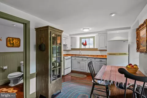 Kitchen - 139 Mine Rd, Oley, PA 19547 photo 4 of 4