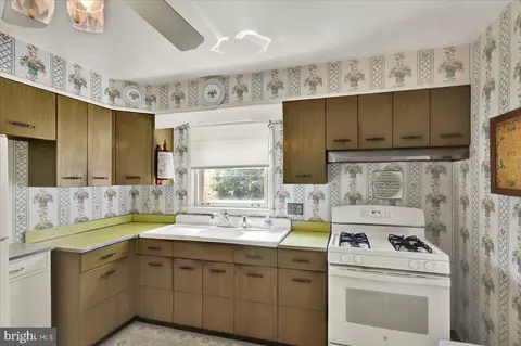 1517 Kenhorst Blvd, Reading, PA 19607 photo 12