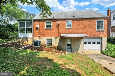1517 Kenhorst Blvd, Reading, PA 19607 photo 6