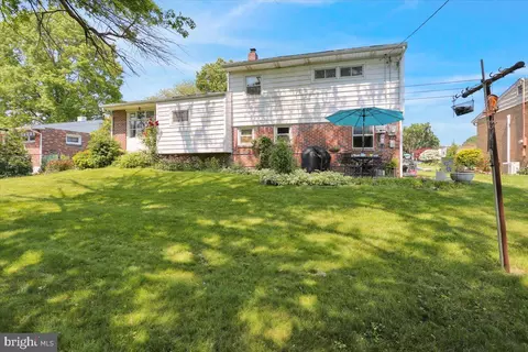 150 Elizabeth Dr, Reading, PA 19608 photo 5