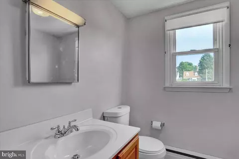 1326 Columbia Ave, Reading, PA 19607 photo 17