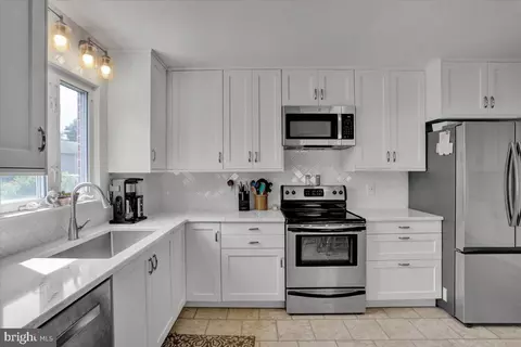1326 Columbia Ave, Reading, PA 19607 photo 9