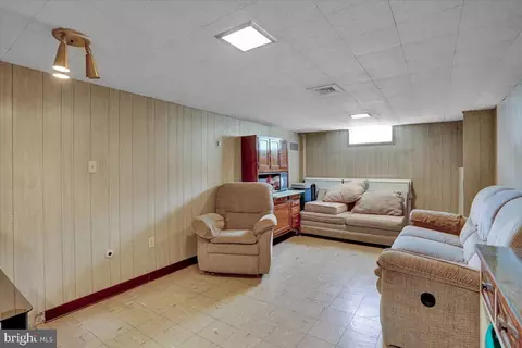 1326 Columbia Ave, Reading, PA 19607 photo 25