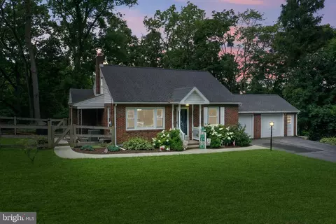 3226 State Hill Rd, Reading, PA 19608